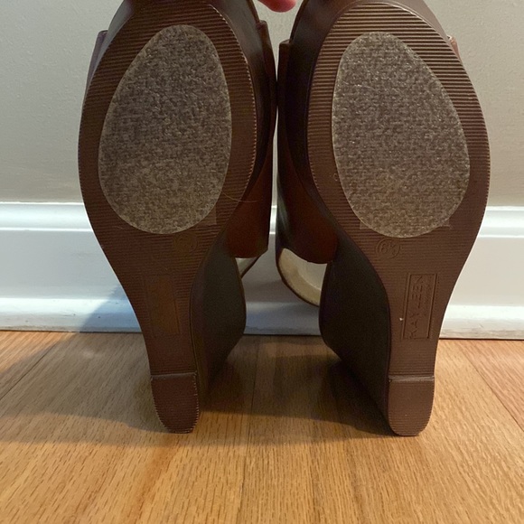 Camel open toe booties - Picture 4 of 4